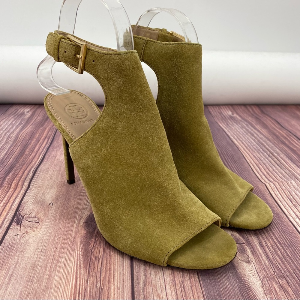 Tory Burch- Tan Suede Open Toe Britannia Heels
